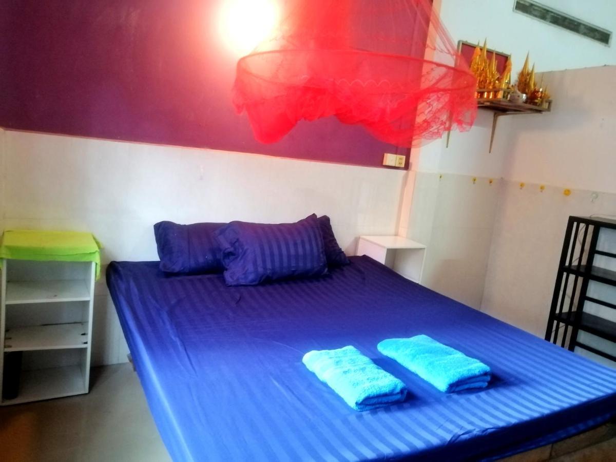 Tortuga Guesthouse Kampot Esterno foto